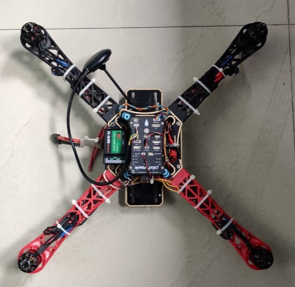 DIY quadcopter built on a Pixhawk4 flight controller